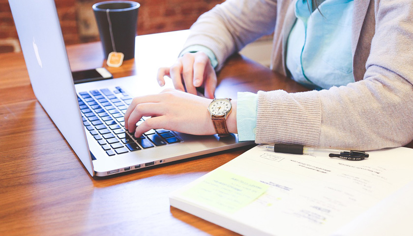 <b>网站建设供应商：聊聊网站测试阶段的重要性</b>